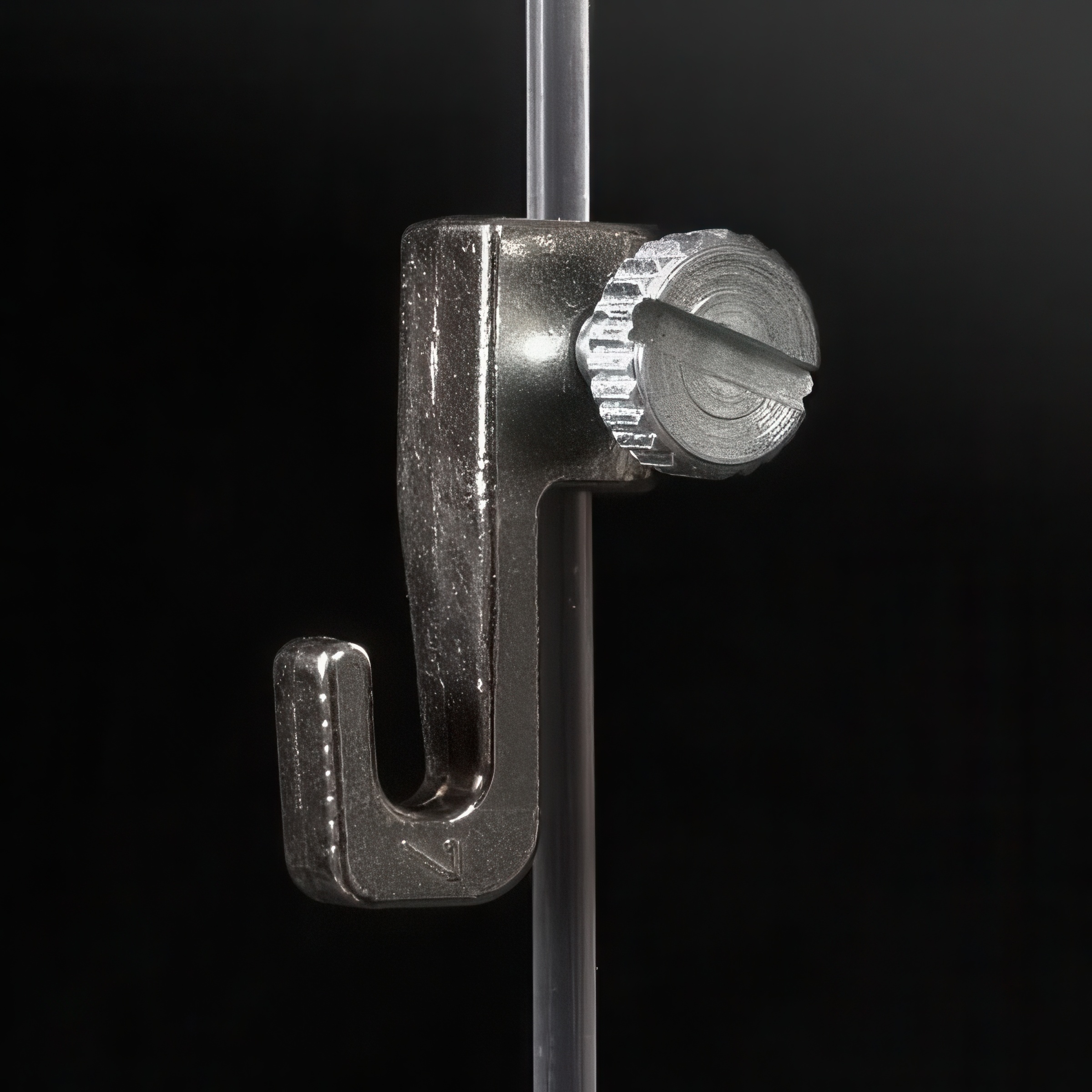 Artifix Nylon Cablemini Hook at Artifix